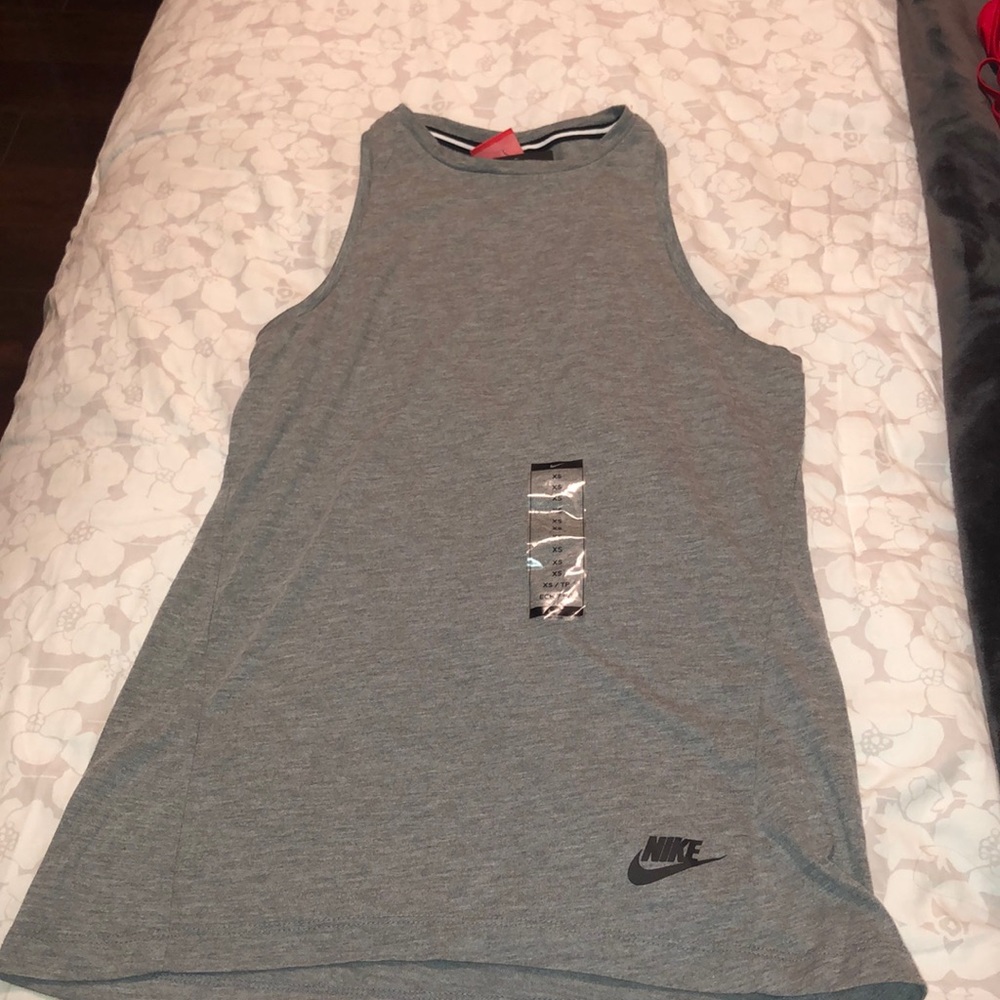 Sports tank top